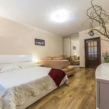 Apartament 1 Поверх Ж К Паркові Озера Метро Дарниця Kijów Zewnętrze zdjęcie