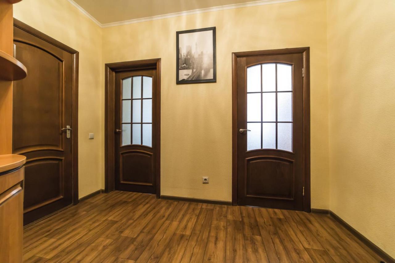 Apartament 1 Поверх Ж К Паркові Озера Метро Дарниця Kijów Zewnętrze zdjęcie