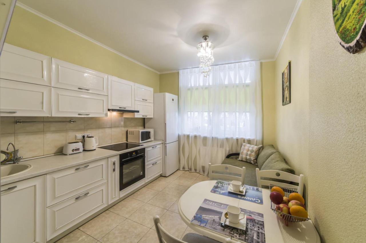Apartament 1 Поверх Ж К Паркові Озера Метро Дарниця Kijów Zewnętrze zdjęcie