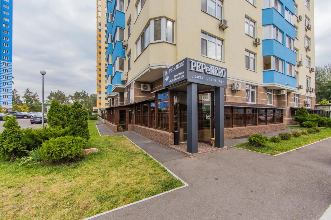 Apartament 1 Поверх Ж К Паркові Озера Метро Дарниця Kijów Zewnętrze zdjęcie